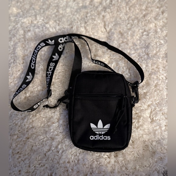 adidas Originals Handbags - ADIDAS Unisex Originals Festival Crossbody Handbag - Black-White Like New